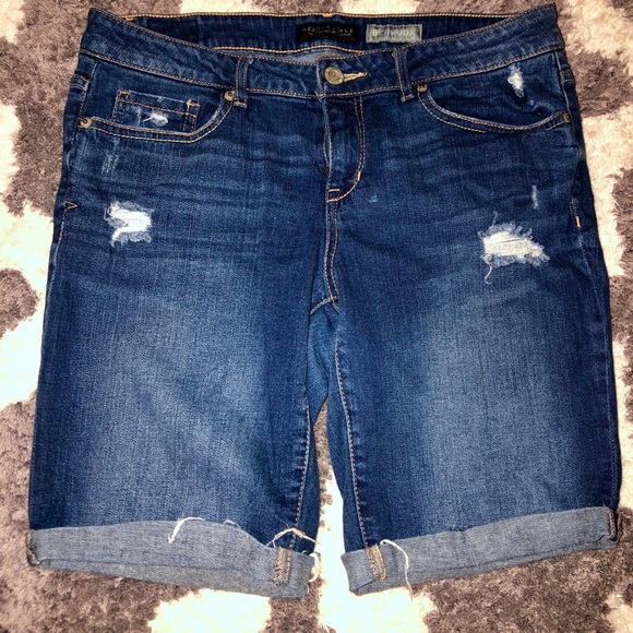 Aeropostale Pants - 🛍 Aeropostale Bermuda Shorts